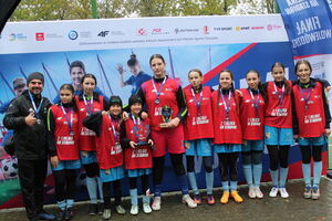 Z orlika na Stadion - III miejsce w finale wojewódzkim piłkarek SP Łuszczów!!