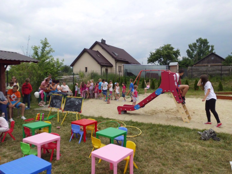 
                                                       Festyn dla dzieci - Kozłówka 2015
                                                