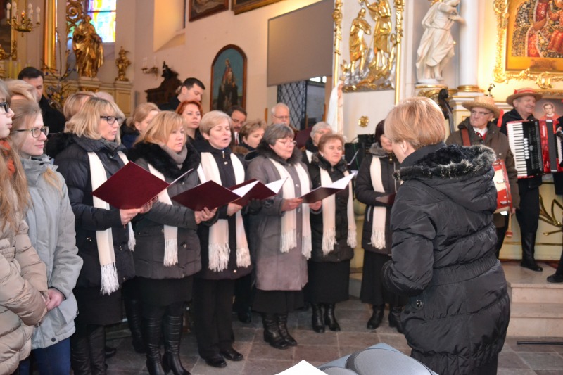 
                                                       Koncert kolęd i pastorałek
                                                