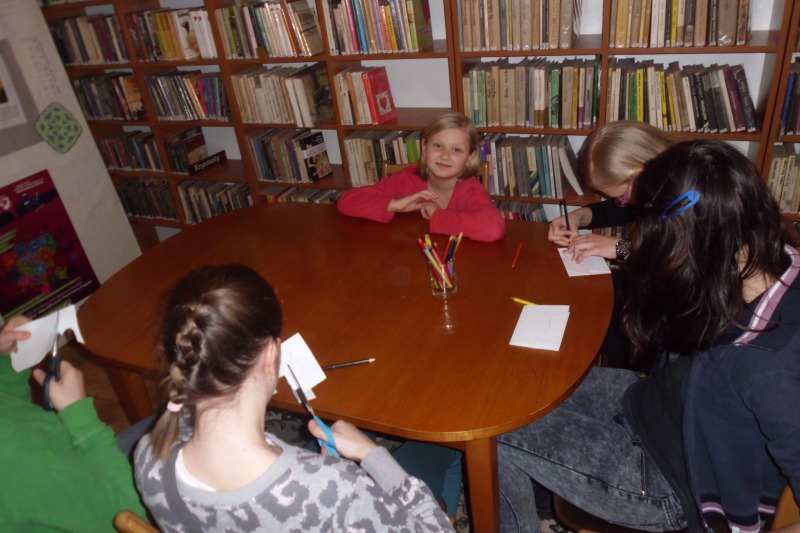 
                                                       Ferie 2015 w Bibliotece - Samoklęski
                                                