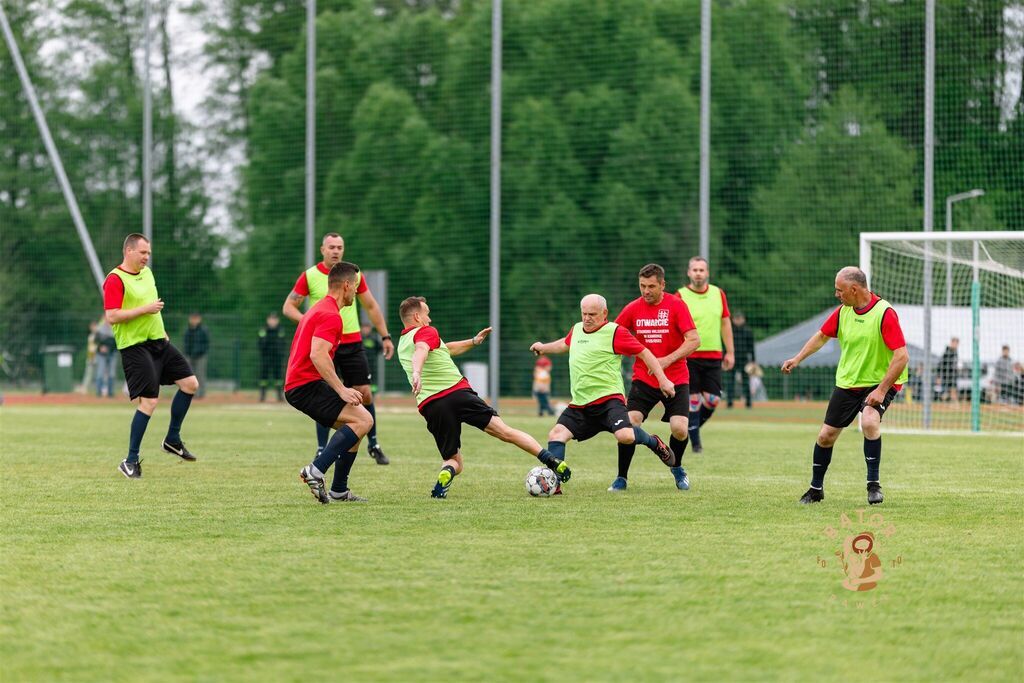 
                                                       Otwarcie stadionu
                                                