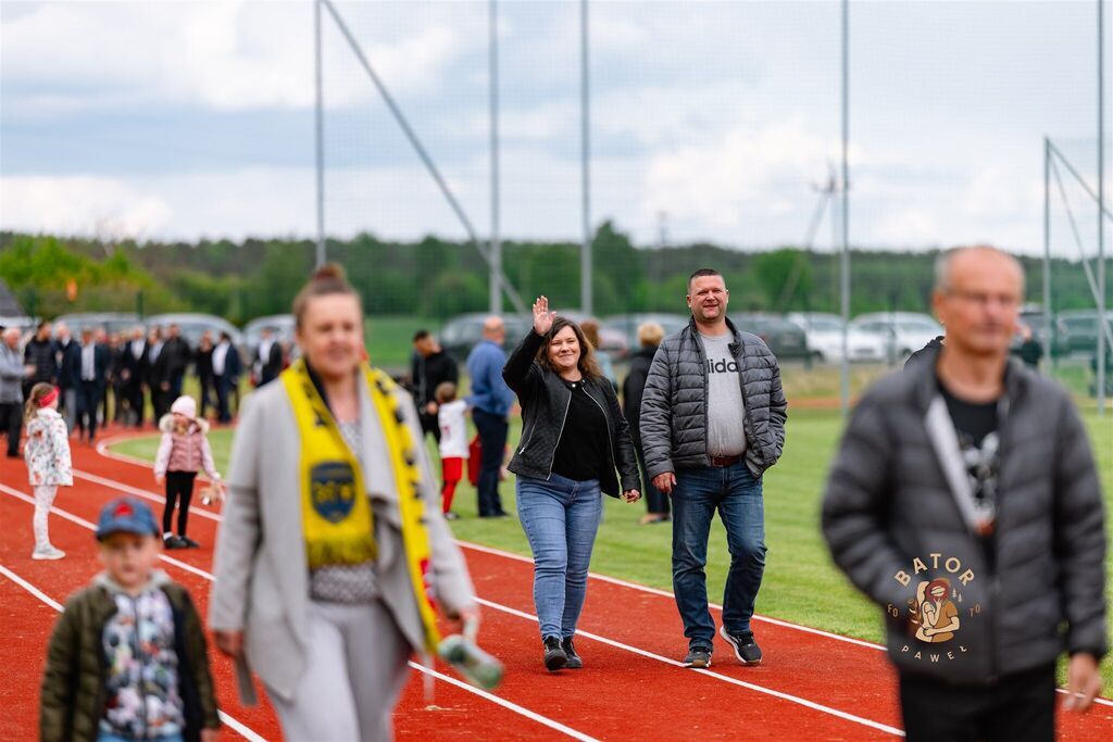 
                                                       Otwarcie stadionu
                                                