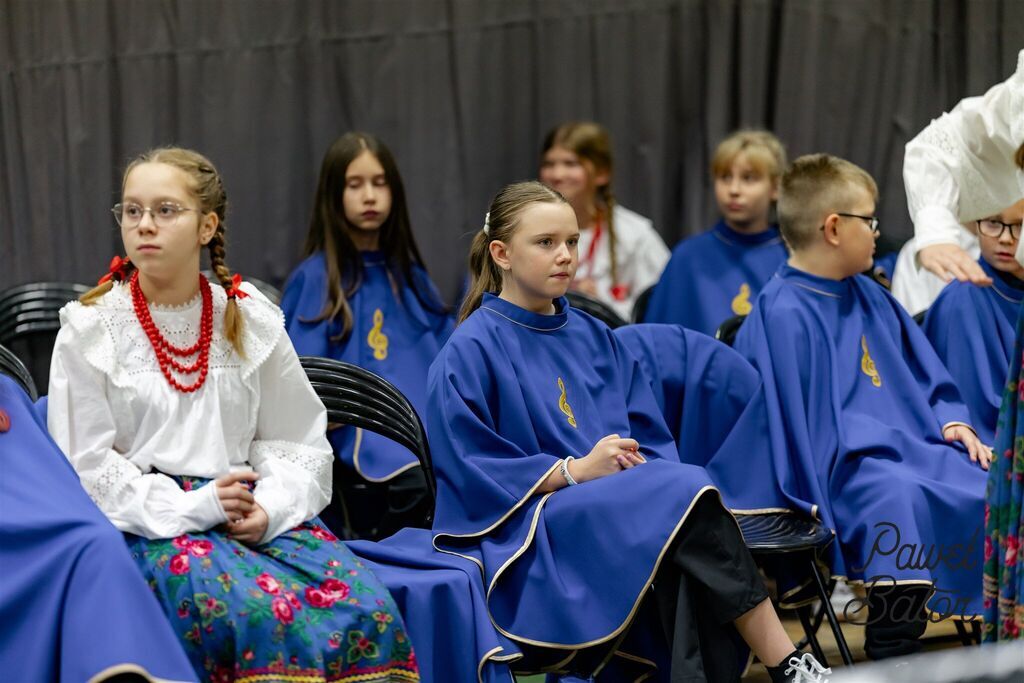 
                                                       Koncert pieśni patriotycznych 1
                                                