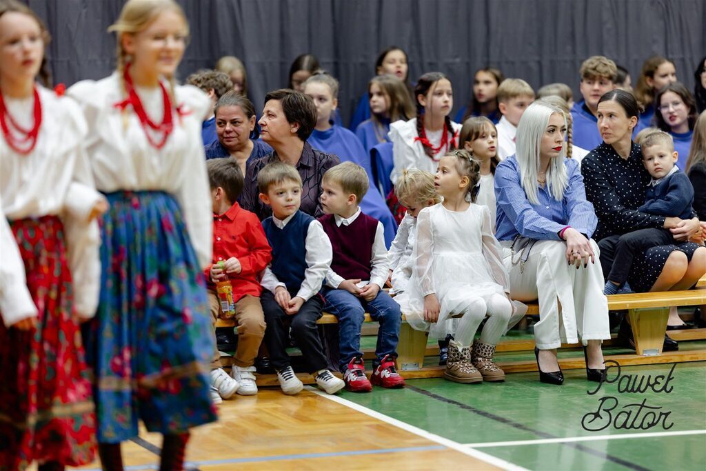 
                                                       Koncert pieśni patriotycznych 2
                                                