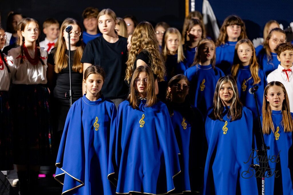 
                                                       Koncert pieśni patriotycznych 3
                                                