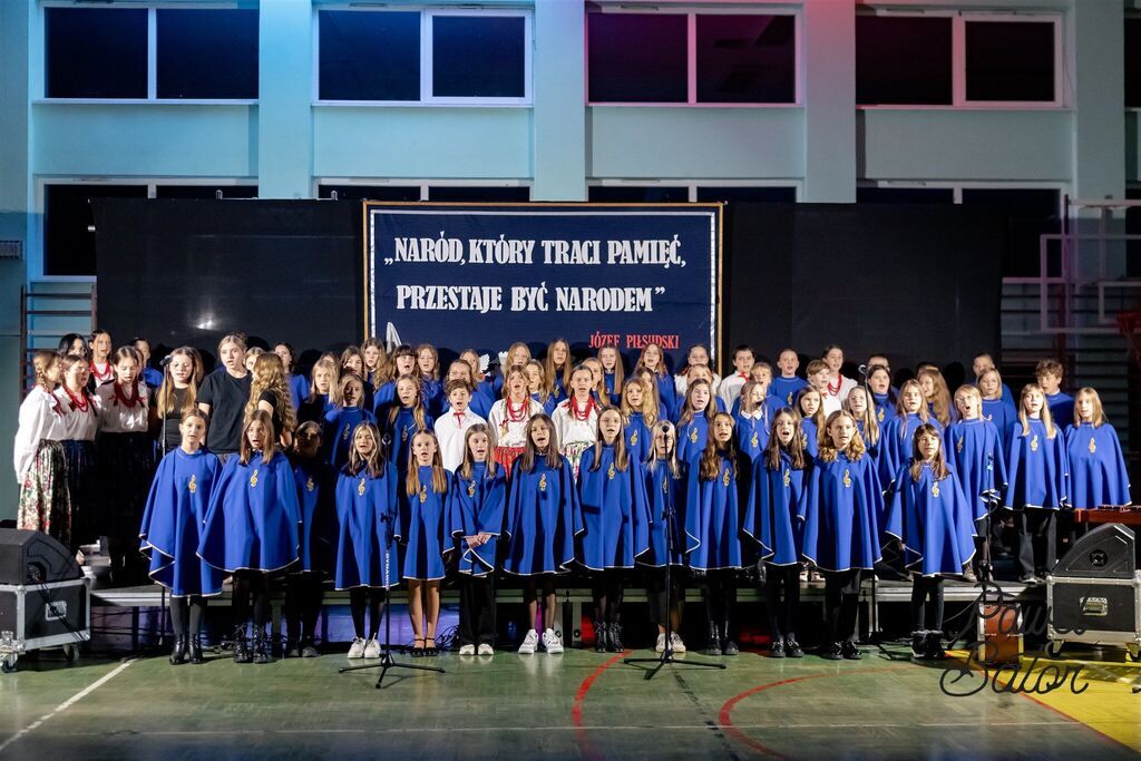 
                                                       Koncert pieśni patriotycznych 3
                                                