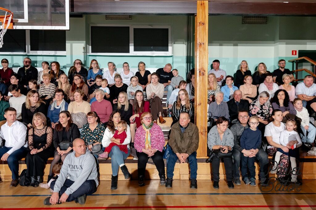 
                                                       Koncert pieśni patriotycznych 4
                                                