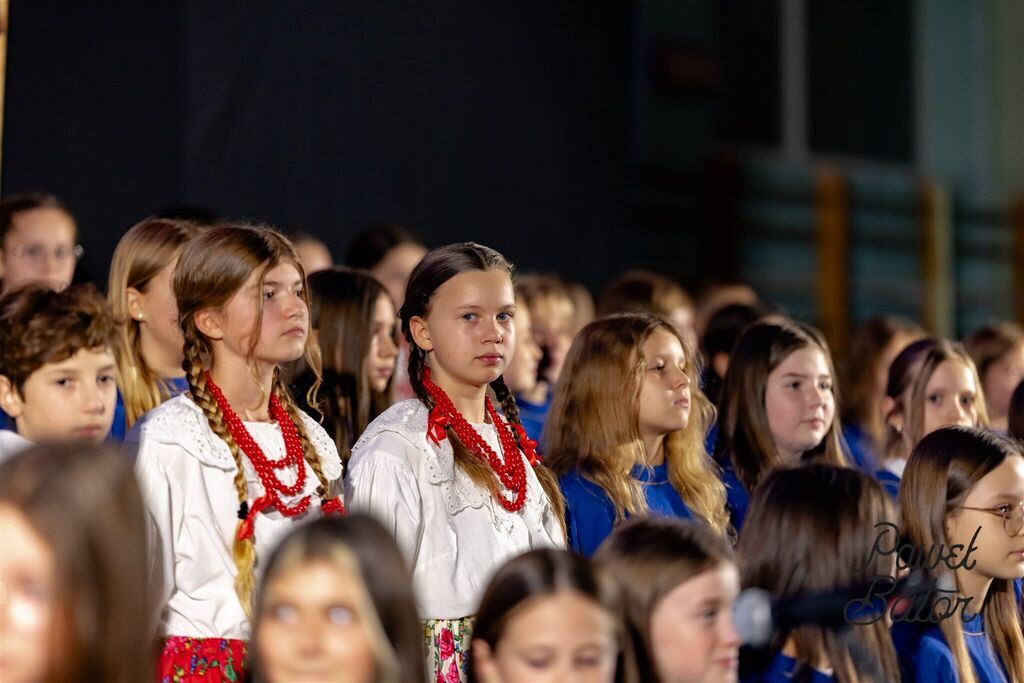 
                                                       Koncert pieśni patriotycznych 4
                                                
