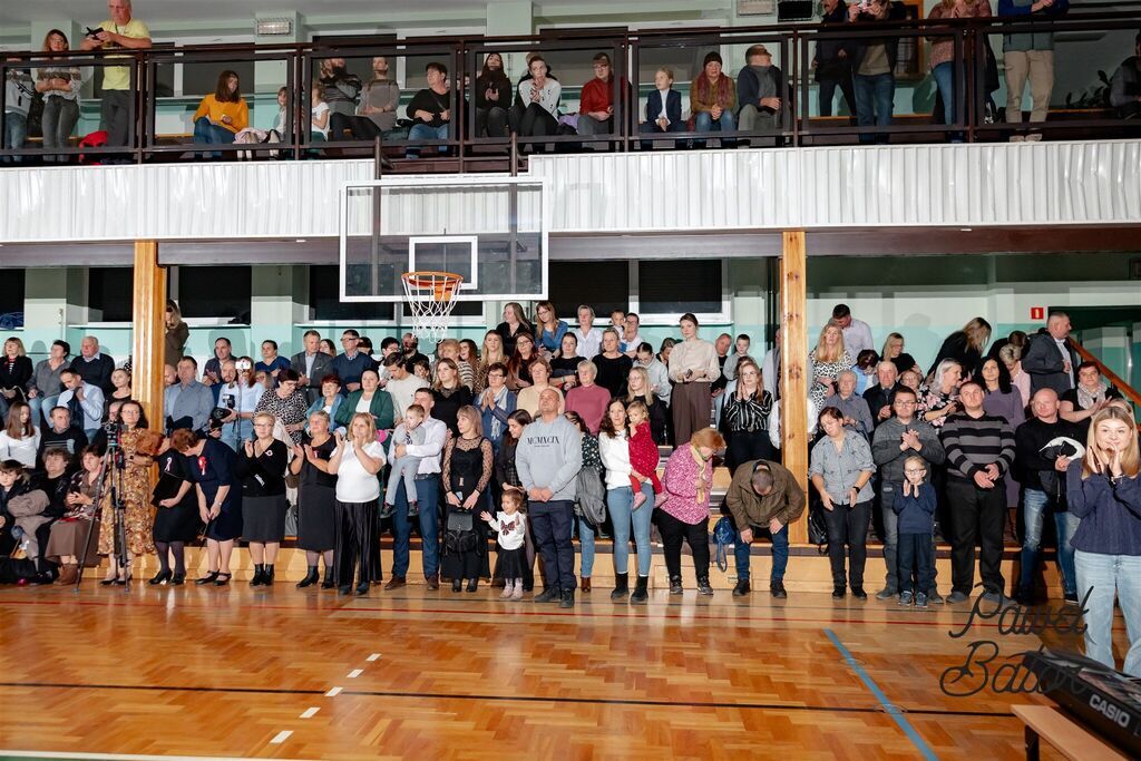 
                                                       Koncert pieśni patriotycznych 4
                                                