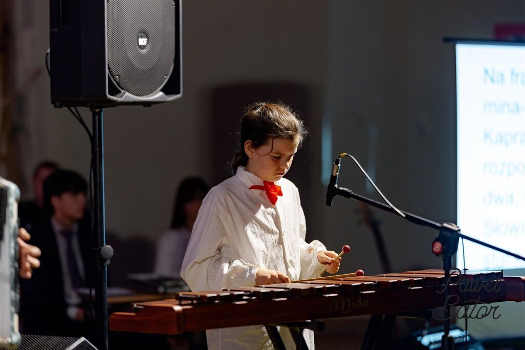 
                                                       Koncert pieśni patriotycznych 6
                                                