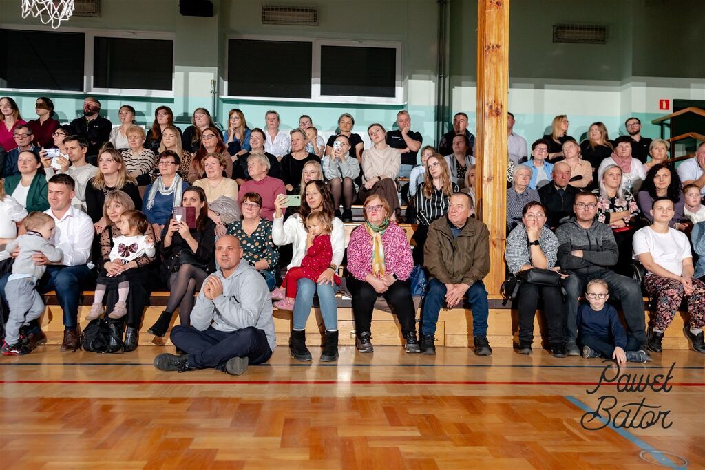 
                                                       Koncert pieśni patriotycznych 6
                                                