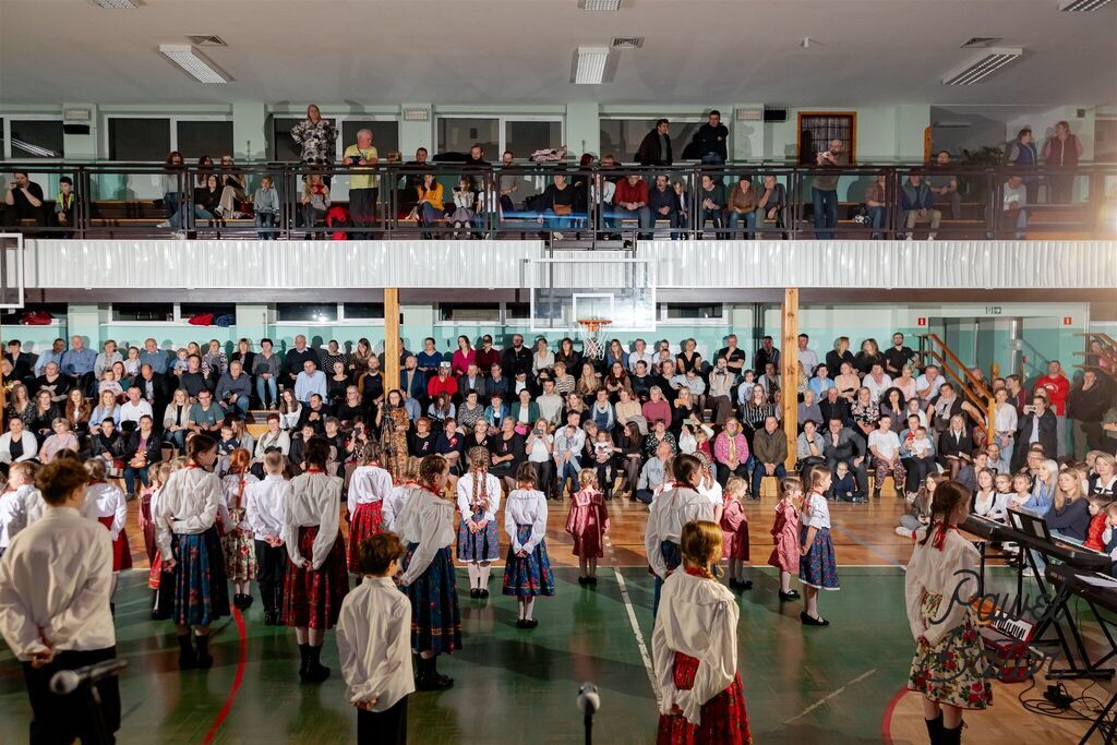 
                                                       Koncert pieśni patriotycznych 7
                                                