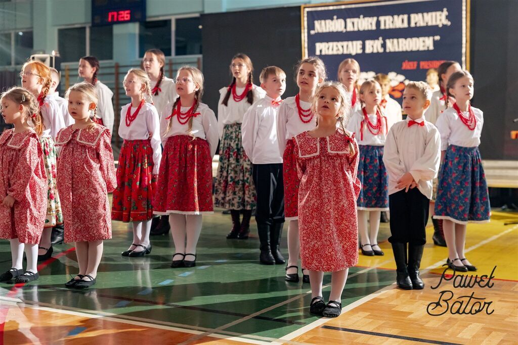 
                                                       Koncert pieśni patriotycznych 7
                                                
