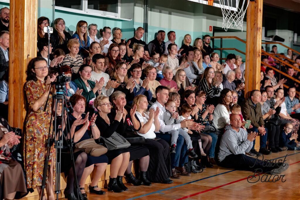 
                                                       Koncert pieśni patriotycznych 7
                                                