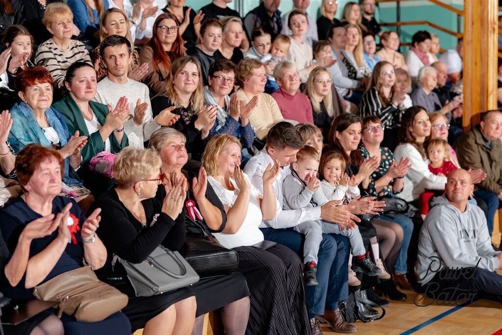 
                                                       Koncert pieśni patriotycznych 8
                                                