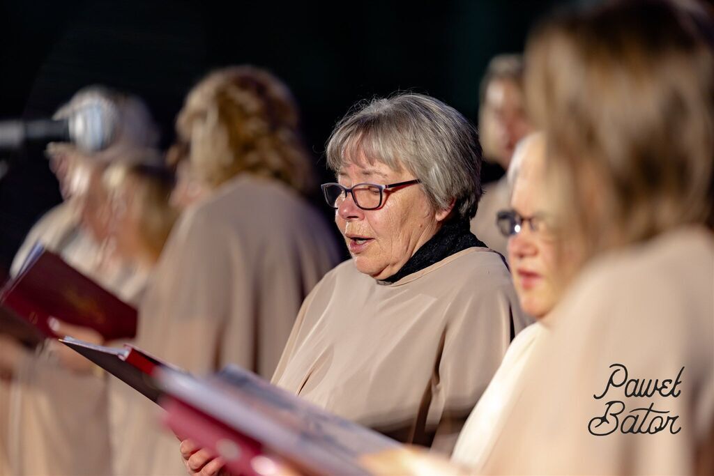 
                                                       Koncert pieśni patriotycznych 8
                                                