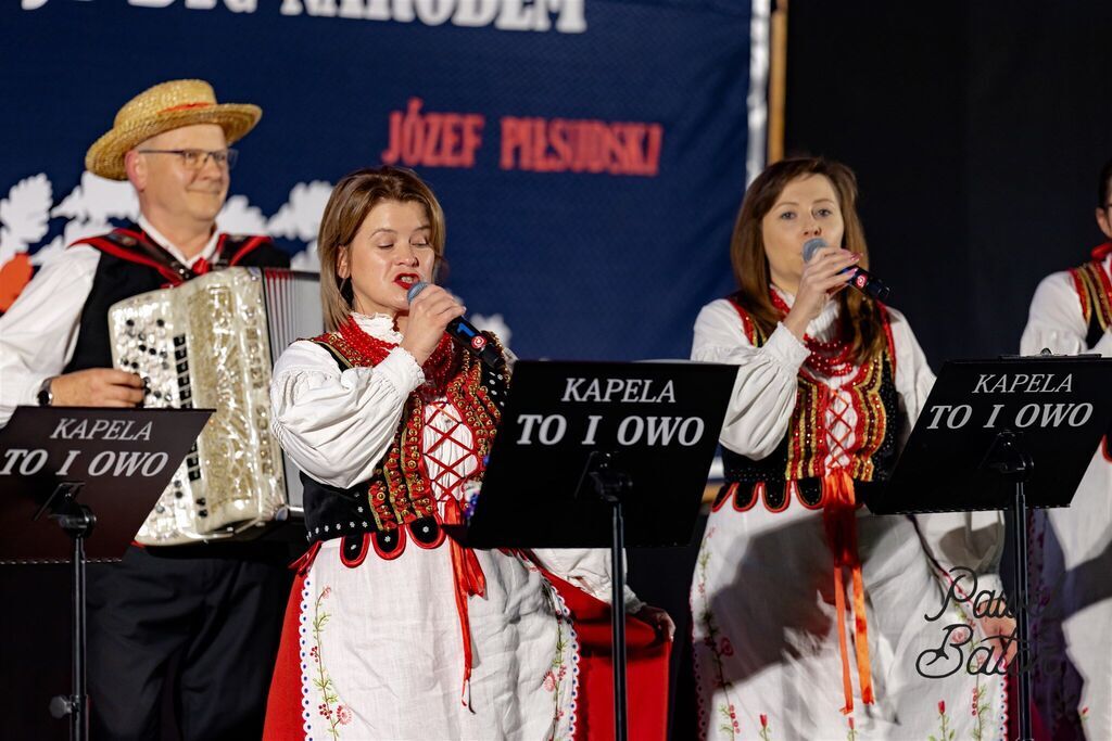 
                                                       Koncert pieśni patriotycznych 10
                                                
