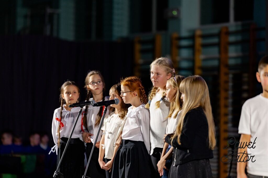 
                                                       Koncert pieśni patriotycznych 11
                                                
