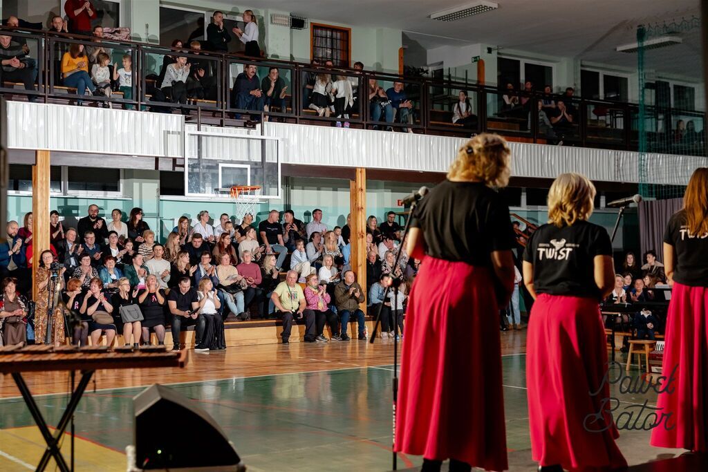 
                                                       Koncert pieśni patriotycznych 12
                                                