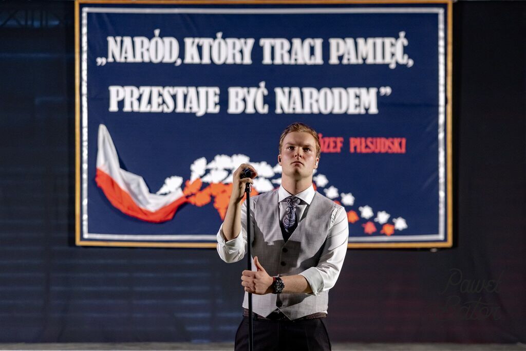 
                                                       Koncert pieśni patriotycznych 12
                                                