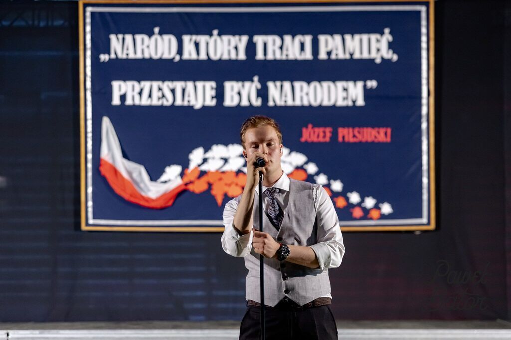 
                                                       Koncert pieśni patriotycznych 12
                                                