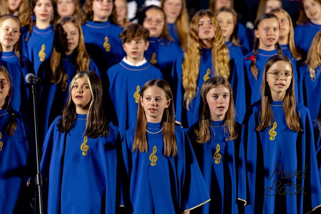 
                                                       Koncert pieśni patriotycznych 12
                                                