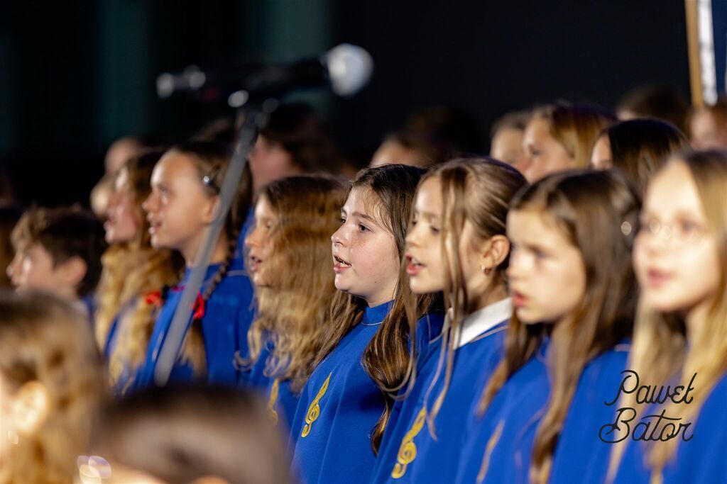 
                                                       Koncert pieśni patriotycznych 13
                                                