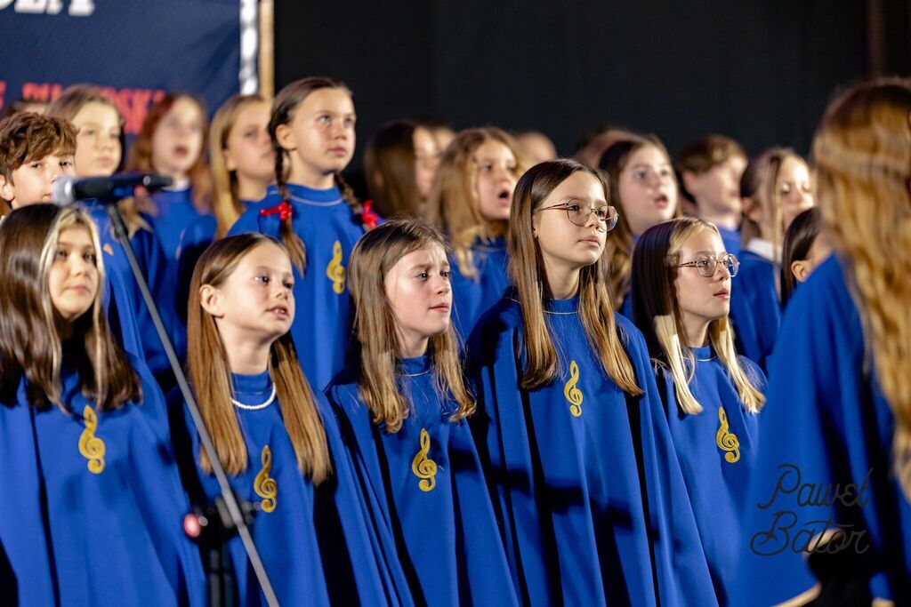 
                                                       Koncert pieśni patriotycznych 13
                                                