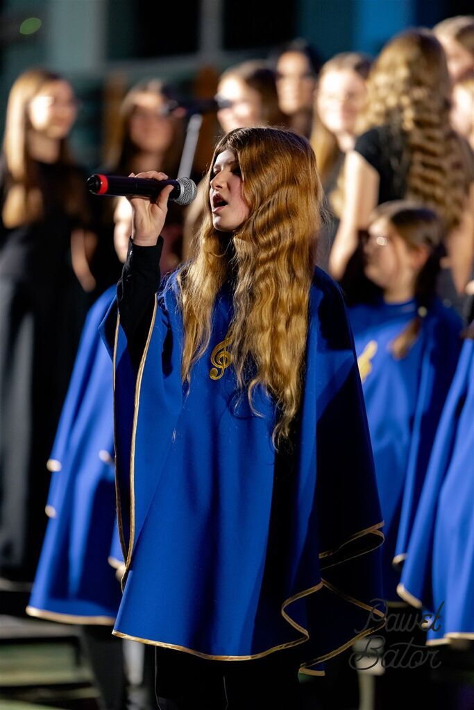 
                                                       Koncert pieśni patriotycznych 13
                                                