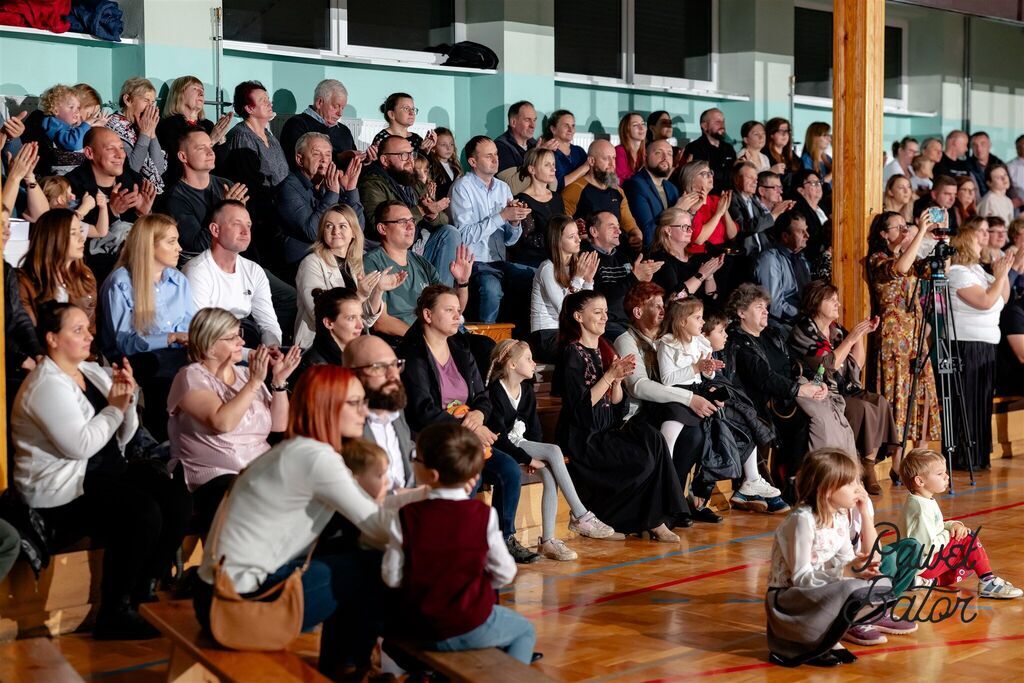 
                                                       Koncert pieśni patriotycznych 14
                                                
