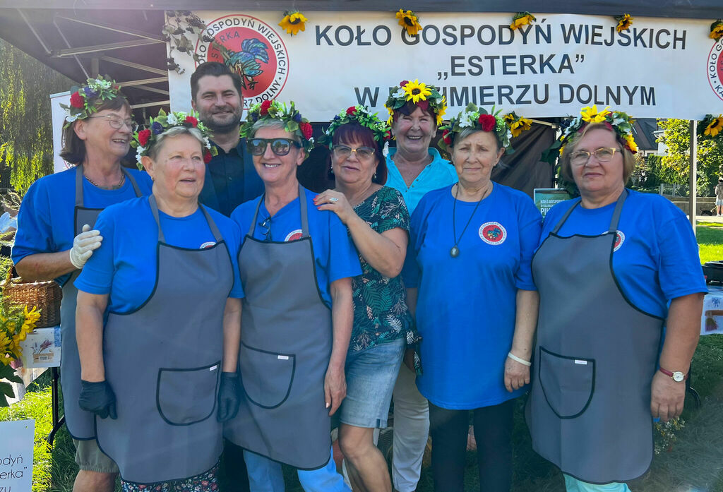 Z kuchnią przez wieki - od Słowian do współczesności