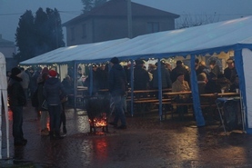 Kiermasz Bożonarodzeniowy - w prawie zimowej aurze 