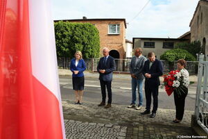 2025-09-11 Odsłonięcie pomnika w Pogrzebieniu