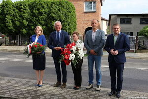 2025-09-11 Odsłonięcie pomnika w Pogrzebieniu