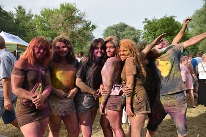 Powitanie Lata 2019 & Holi Festiwal - Święto Kolorów