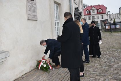 Rocznica zbrodni katyńskiej i tragedii smoleńskiej w Krasnymstawie