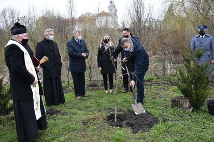 Rocznica zbrodni katyńskiej i tragedii smoleńskiej w Krasnymstawie