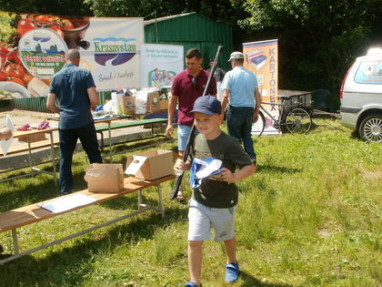 Zawody wędkarskie z okazji Dnia Dziecka 