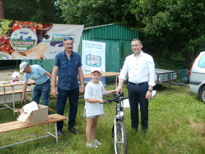 Zawody wędkarskie z okazji Dnia Dziecka 