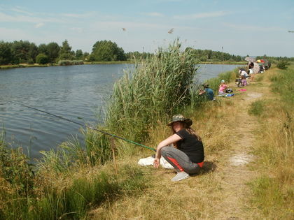 Zawody wędkarskie z okazji Dnia Dziecka 
