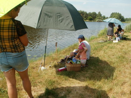 Zawody wędkarskie z okazji Dnia Dziecka 