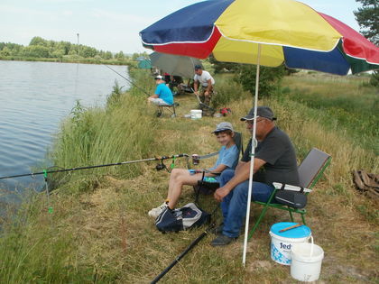Zawody wędkarskie z okazji Dnia Dziecka 