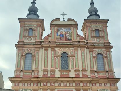 Odnowiona elewacja kościoła pw. św. Franciszka Ksawerego