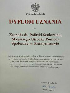 WYRÓŻNIENIE WOJEWODY LUBLESKIEGO DLA ZESPOŁU DS POLITYKI SENIORALNEJ MOPS