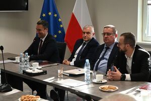 Konwent starosty, burmistrzów i wójtów powiatu krasnostawskiego w Łopienniku Górnym