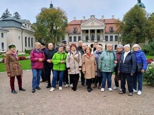 Senior ciekawy świata - wycieczka do Muzeum Zamoyskich w Kozłówce