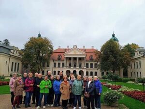 Senior ciekawy świata - wycieczka do Muzeum Zamoyskich w Kozłówce