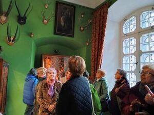 Senior ciekawy świata - wycieczka do Muzeum Zamoyskich w Kozłówce