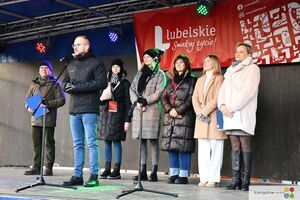 Otwarcie lodowiska, koncert kolęd i miejska wigilia 2024