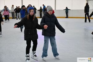 Otwarcie lodowiska, koncert kolęd i miejska wigilia 2024